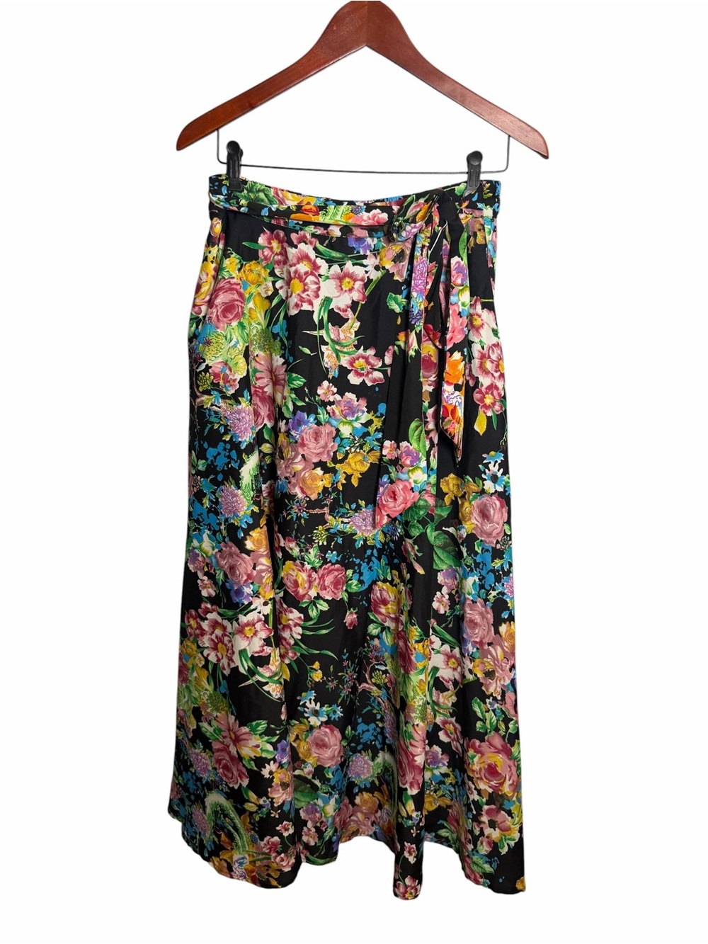 Floral Black Maxi Wrap Skirt with Tie Waist M